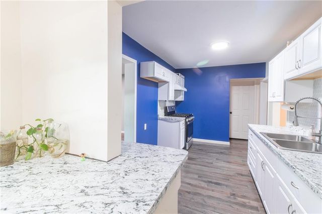 1007 S Independence Street, Harrisonville, MO 64701