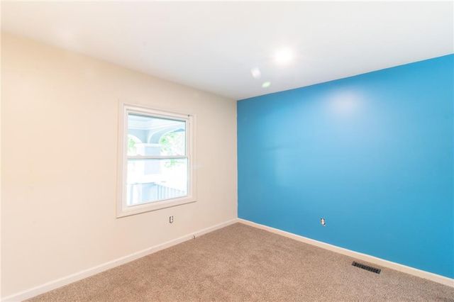 1007 S Independence Street, Harrisonville, MO 64701