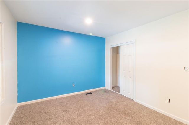 1007 S Independence Street, Harrisonville, MO 64701