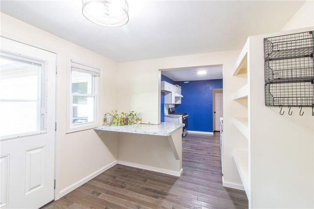 1007 S Independence Street, Harrisonville, MO 64701