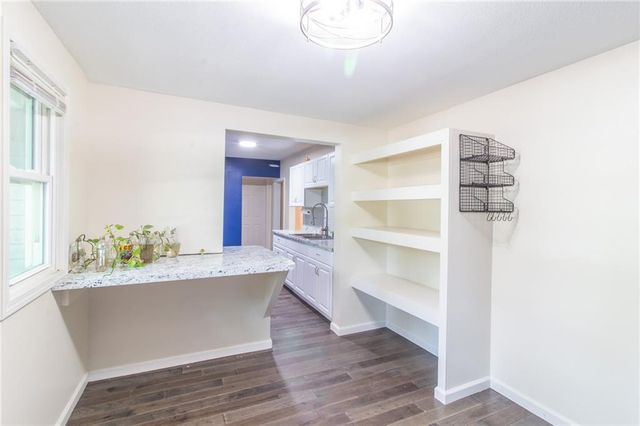 1007 S Independence Street, Harrisonville, MO 64701