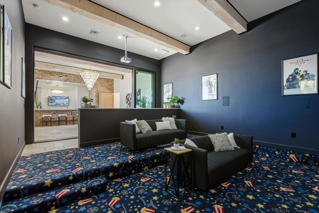 10300 Signal Avenue NE, Albuquerque, NM 87122