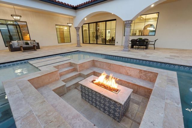 10300 Signal Avenue NE, Albuquerque, NM 87122