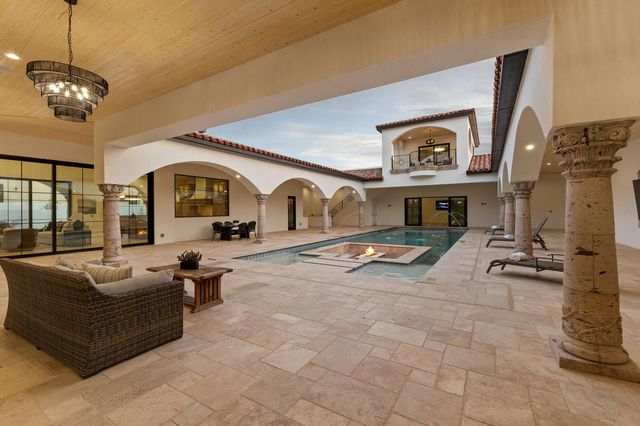 10300 Signal Avenue NE, Albuquerque, NM 87122