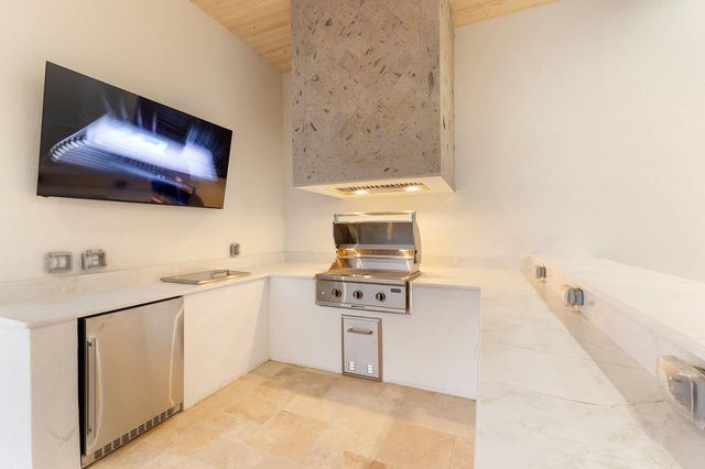 10300 Signal Avenue NE, Albuquerque, NM 87122