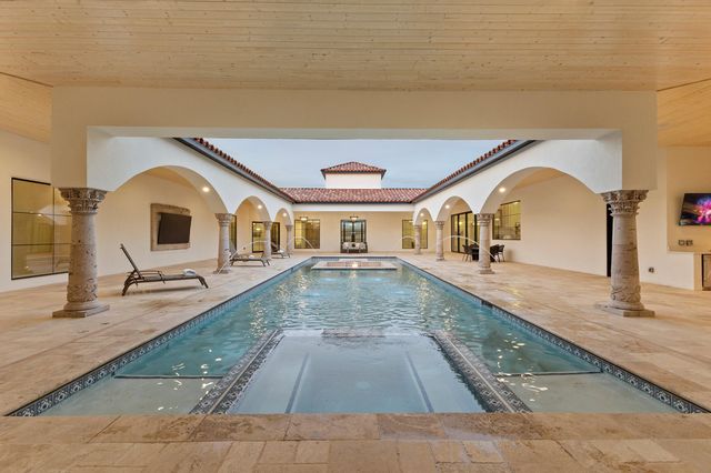 10300 Signal Avenue NE, Albuquerque, NM 87122