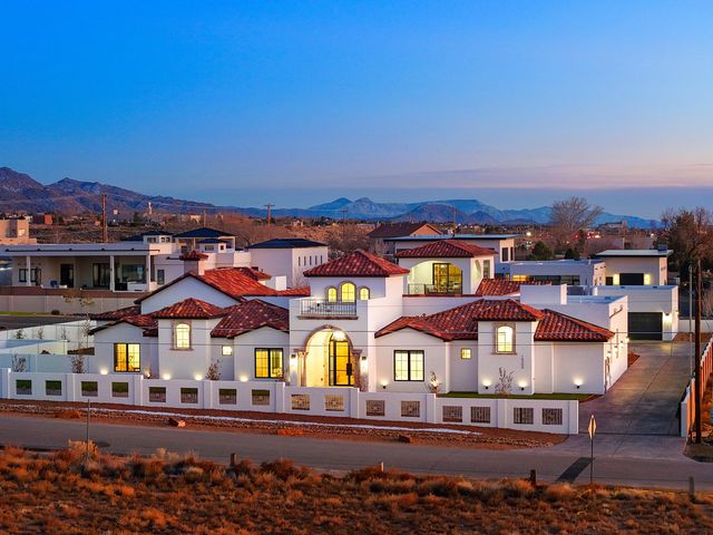 10300 Signal Avenue NE, Albuquerque, NM 87122