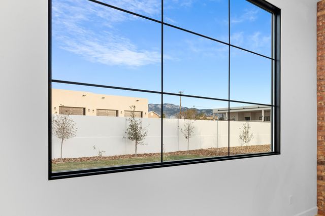 10300 Signal Avenue NE, Albuquerque, NM 87122