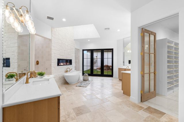 10300 Signal Avenue NE, Albuquerque, NM 87122