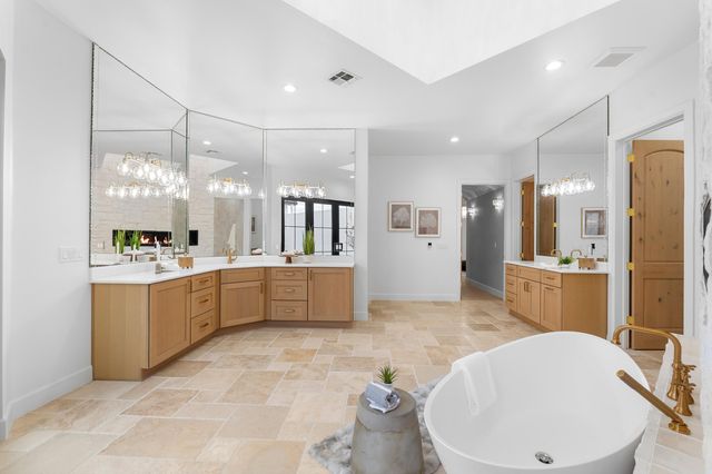 10300 Signal Avenue NE, Albuquerque, NM 87122