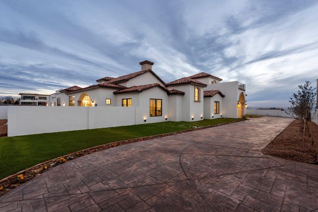 10300 Signal Avenue NE, Albuquerque, NM 87122