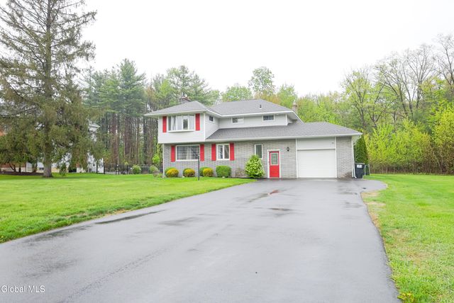 103 Steeple Way, Schenectady, NY 12306
