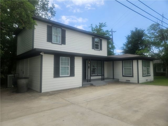 4309 Old College Road, Bryan, TX 77801