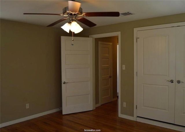 4309 Old College Road, Bryan, TX 77801