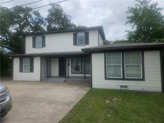 4309 Old College Road, Bryan, TX 77801