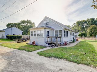 24839 Indian Ridge Road, Sterling, IL 61081