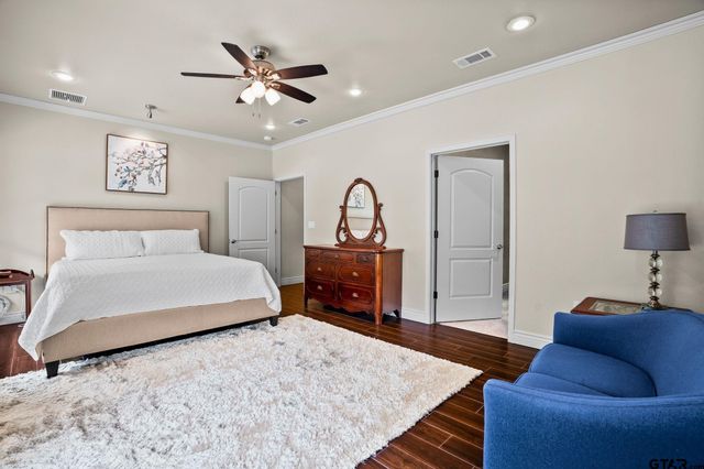 592 RS County Road 1151, Emory, TX 75440