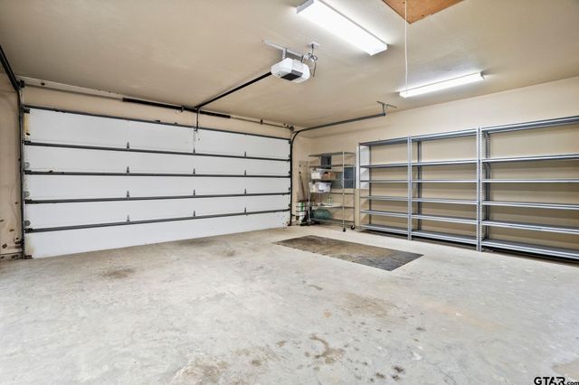 592 RS County Road 1151, Emory, TX 75440