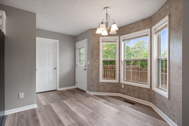 78 Angela Ln, Westmoreland, TN 37186