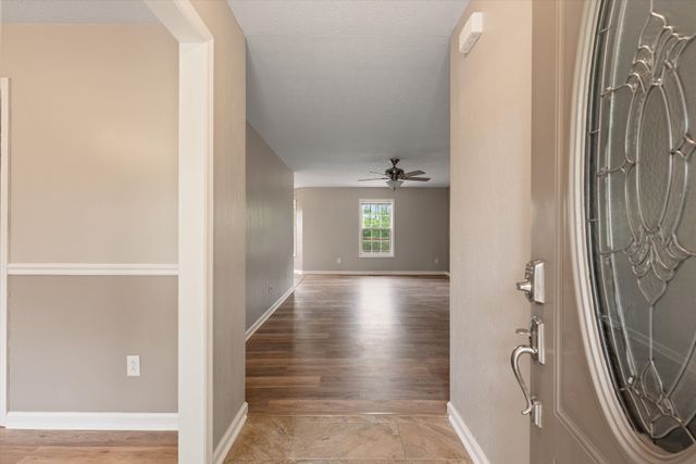 78 Angela Ln, Westmoreland, TN 37186