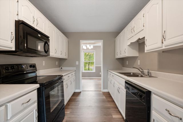 78 Angela Ln, Westmoreland, TN 37186