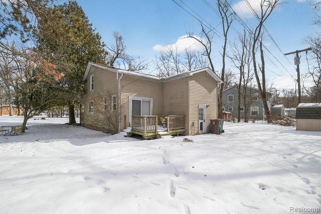 13574 Fairview Court, Van Buren, MI 48111