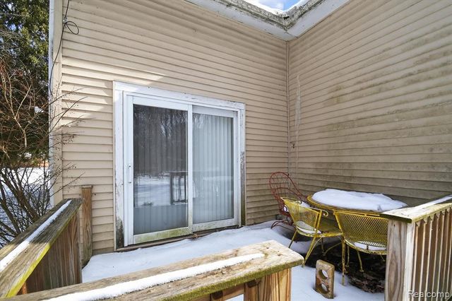 13574 Fairview Court, Van Buren, MI 48111