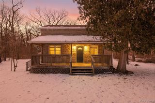 13574 Fairview Court, Van Buren, MI 48111