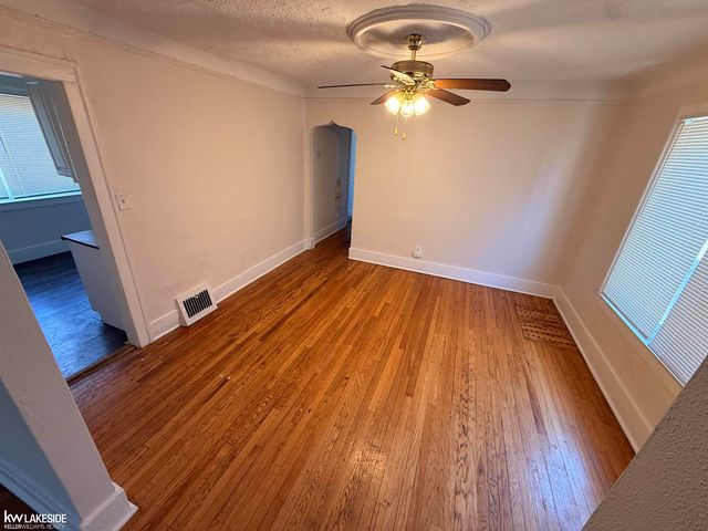 2301 La Belle Street, Detroit, MI 48238