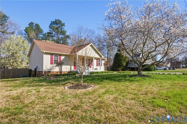 22922 Pheasant Ct, North Dinwiddie, VA 23803