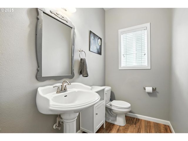 2137 N Q St, Washougal, WA 98671