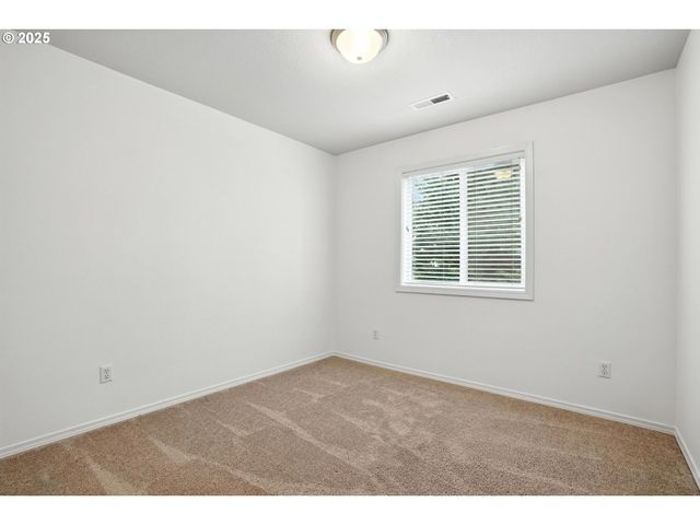 2137 N Q St, Washougal, WA 98671