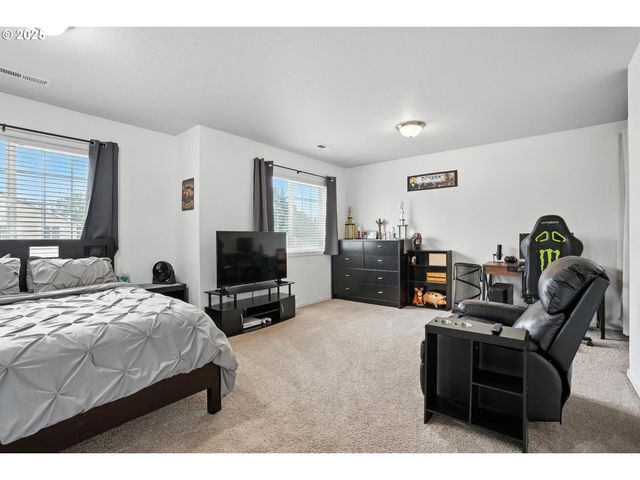 2137 N Q St, Washougal, WA 98671