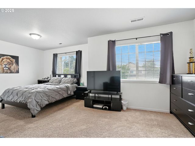 2137 N Q St, Washougal, WA 98671