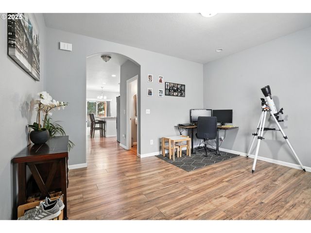 2137 N Q St, Washougal, WA 98671