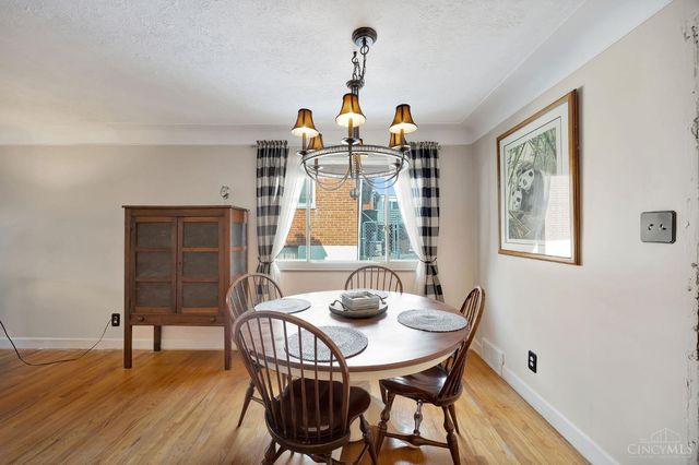 1320 Thurnridge Drive, Reading, OH 45215