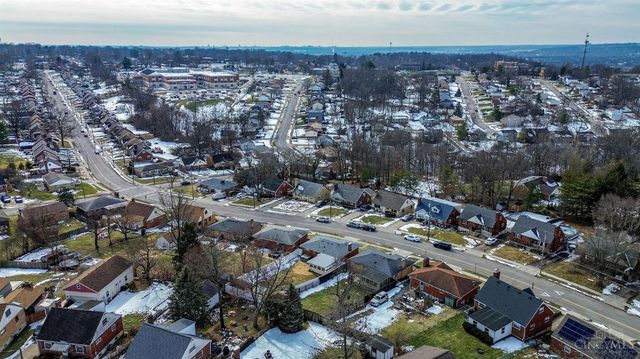 1320 Thurnridge Drive, Reading, OH 45215