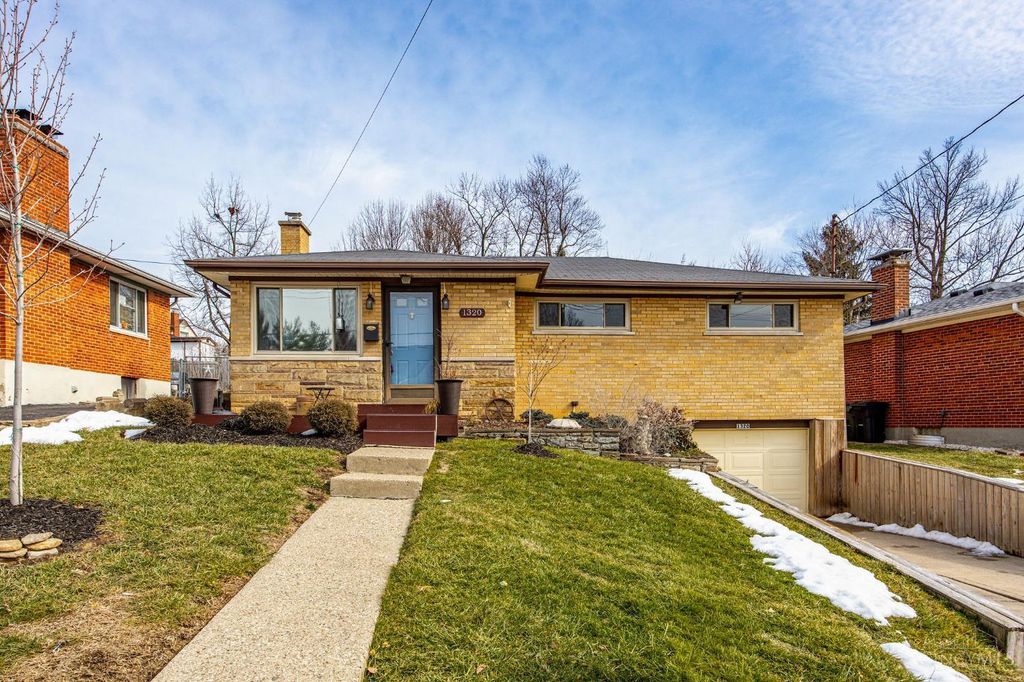 1320 Thurnridge Drive, Reading, OH 45215