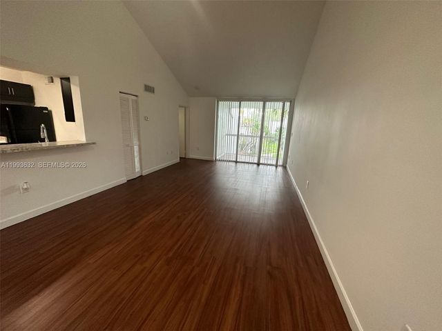 9763 NW 46th Ter 116, Doral, FL 33178