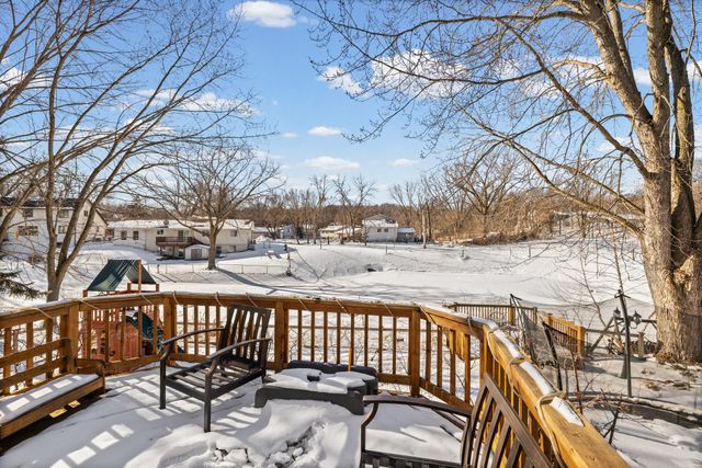 5690 136th Street Court, Apple Valley, MN 55124