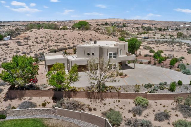 1731 Carson Road NE, Rio Rancho, NM 87144
