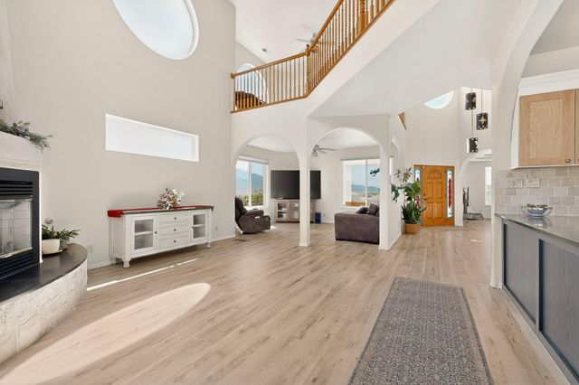 1731 Carson Road NE, Rio Rancho, NM 87144