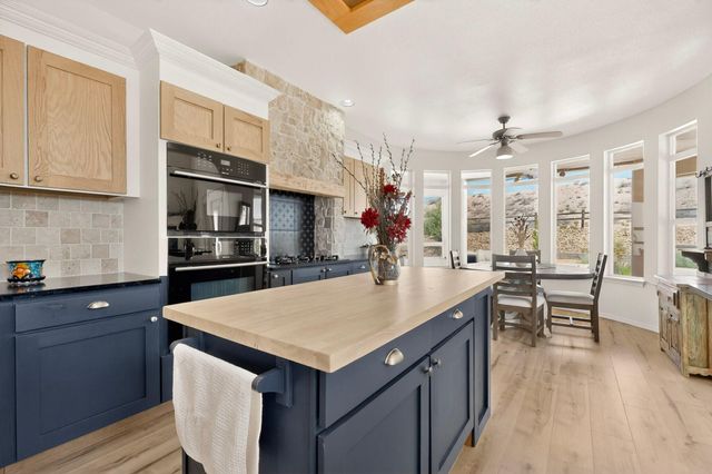 1731 Carson Road NE, Rio Rancho, NM 87144