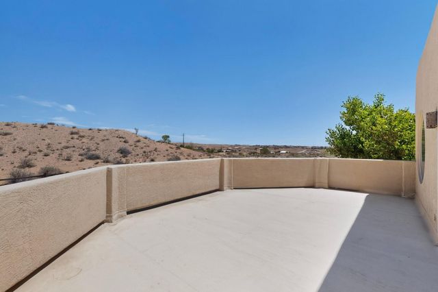 1731 Carson Road NE, Rio Rancho, NM 87144
