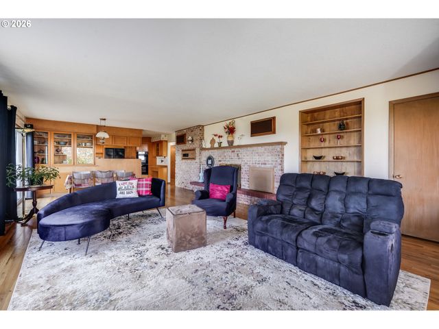 15920 Sw OBERST Ln, Sherwood, OR 97140