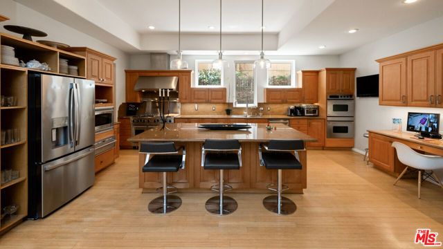 3705 Esplanade, Marina Del Rey, CA 90292