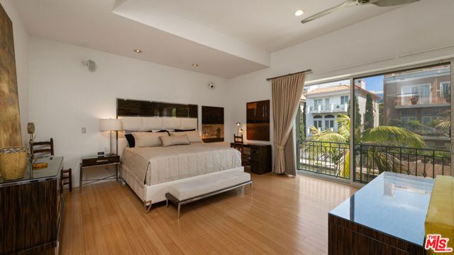 3705 Esplanade, Marina Del Rey, CA 90292