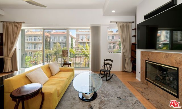 3705 Esplanade, Marina Del Rey, CA 90292