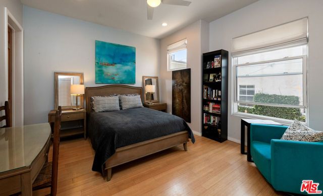 3705 Esplanade, Marina Del Rey, CA 90292
