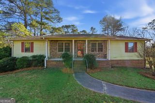 2272 Stoney Ford Drive NE, Marietta, GA 30066